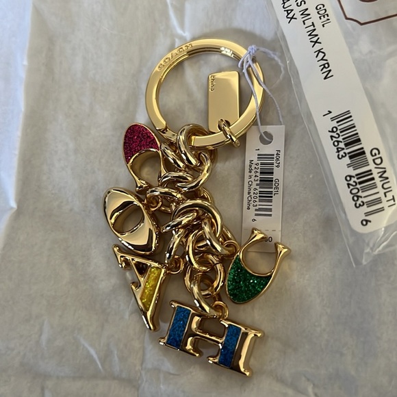 Coach signature logo key or bag charm - Picture 4 of 7